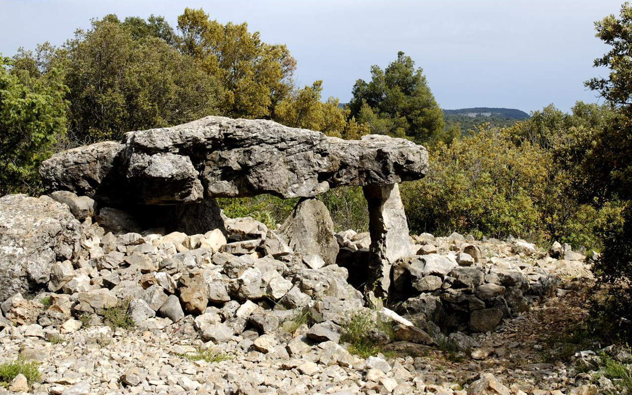 LE DOLMEN DE MARENQ