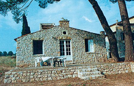 G&icirc;te n&deg;G1582 Fox-Amphoux - Var - photo