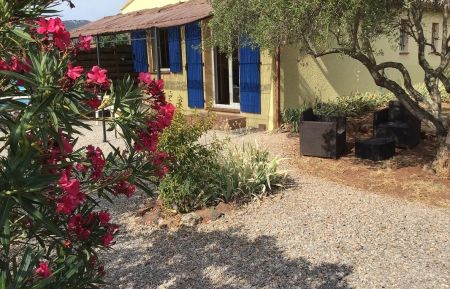 G&icirc;te n&deg;G2437 Le Luc - Var - photo