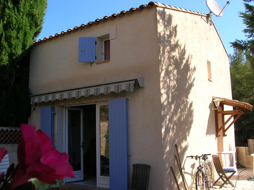 photo 0