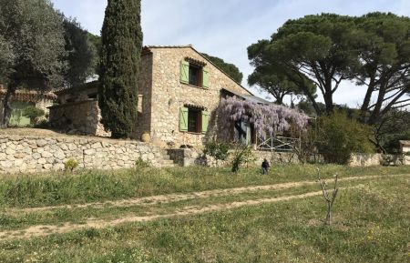 G&icirc;te n&deg;G3143 Le Plan-de-la-Tour - Var - photo