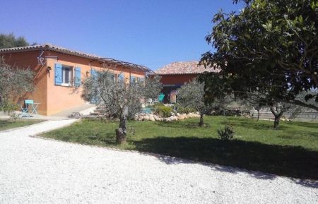 G&icirc;te n&deg;G3161 Tavernes - Var - photo