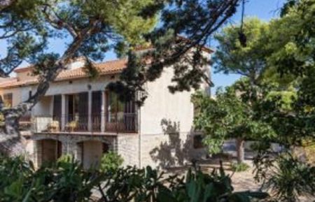 G&icirc;te n&deg;G3136 Six-Fours-les-Plages - Var - photo