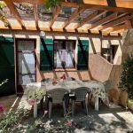 Terrasse g&icirc;te Vigne Vierge