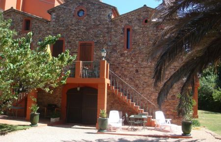 terrasses et escalier d'accès Gîte n°G1966 Roquebrune-sur-Argens - Var - terrasses et escalier d'accès