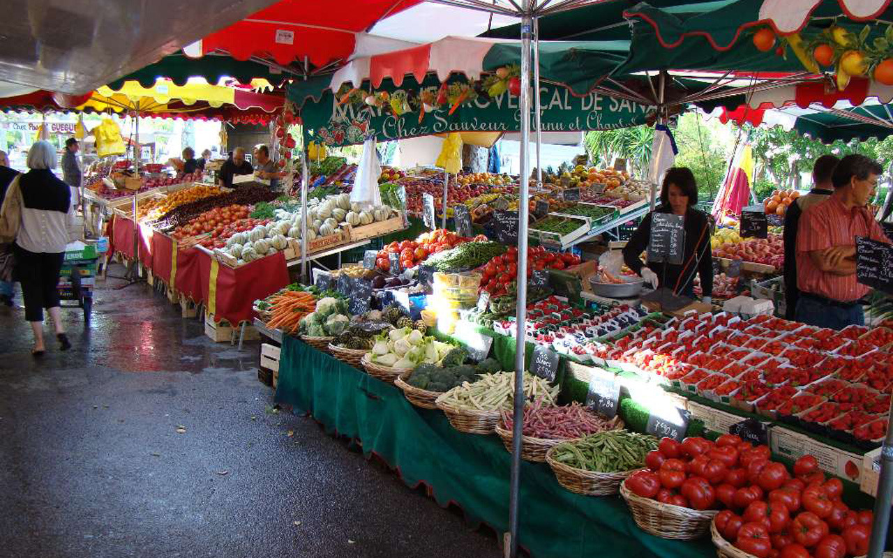 Jours De Marché à Sanary Sur Mer