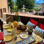 Il fait bon vivre &agrave; Moissac-Bellevue avec notre belle fontaine. Venez prendre l'ap&eacute;ro.
Sant&eacute; !