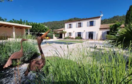Chambre d'h&ocirc;tes n&deg;G3231 Le Luc - Var - Villa Tropez